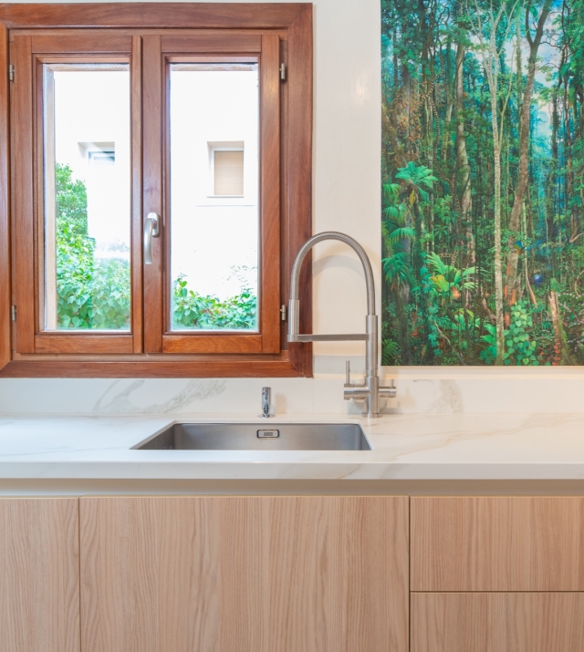 Resa estates Ibiza for sale te koop appartement Santa Gertrudis kitchen keuken .jpg